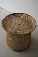 Load image into Gallery viewer, タイ・ルー族 円卓 淡色 LH / mrak
