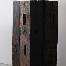 Load image into Gallery viewer, 古材展示台400x400x800 / 藤崎均