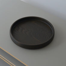 画像をギャラリービューアに読み込む, ニレ鉄染め盆 / 鈴木敬