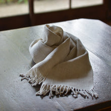 Load image into Gallery viewer, 和綿・亜麻ストール / 滝沢都