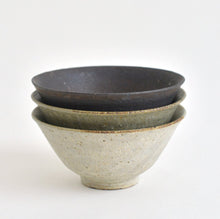 画像をギャラリービューアに読み込む, 飯碗(小) 黒釉 / 小林耶摩人