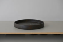 画像をギャラリービューアに読み込む, ニレ鉄染め盆 / 鈴木敬
