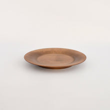 画像をギャラリービューアに読み込む, 丸リム皿 180 イタヤカエデ 柿渋染 / 内田悠