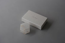 Load image into Gallery viewer, ときの箱 ヤドリギ / 松田苑子