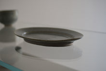 画像をギャラリービューアに読み込む, 碧灰釉オーバルリム皿大 / 清岡幸道