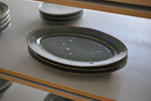 画像をギャラリービューアに読み込む, 碧灰釉オーバルリム皿大 / 清岡幸道