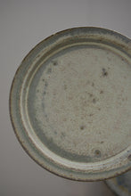 Load image into Gallery viewer, 灰白窯変7寸リムプレート / 清岡幸道