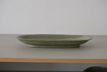 Load image into Gallery viewer, 青灰オリーブバケット皿 / 清岡幸道