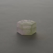 Load image into Gallery viewer, ときの箱 春花文 / 松田苑子