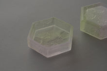 Load image into Gallery viewer, ときの箱 春花文 / 松田苑子