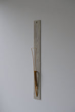 Load image into Gallery viewer, ささふね手付,杉板捶撥 / 吉田佳道