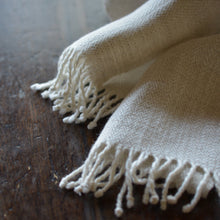 Load image into Gallery viewer, 和綿・亜麻ストール / 滝沢都