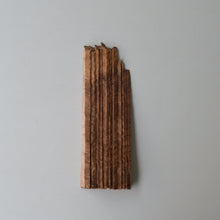 画像をギャラリービューアに読み込む, コラージュ (クラロウォールナット) / 藤崎均