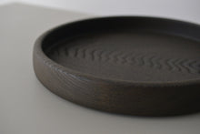 Load image into Gallery viewer, セン鉄染め盆 / 鈴木敬