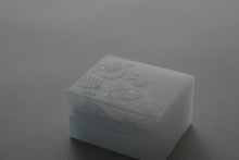 Load image into Gallery viewer, ときの箱 雪花 / 松田苑子