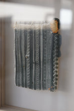 画像をギャラリービューアに読み込む, Relief tile Q / 小駒真弓