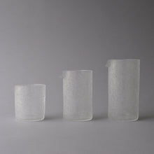 画像をギャラリービューアに読み込む, 片口 M / 三野直子