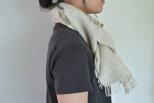 Load image into Gallery viewer, 和綿・亜麻ストール / 滝沢都