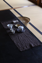 Load image into Gallery viewer, Allo ヒマラヤオオイラクサ 自然布 (車輪梅+泥染) M / mrak