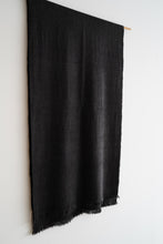 画像をギャラリービューアに読み込む, カシミヤストール あじろ 黒茶A / 高見由香