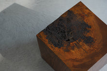 Load image into Gallery viewer, Solid Wood Cube / 藤崎均