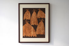 画像をギャラリービューアに読み込む, 染絵額 アフリカの家(額付) / 名取敏雄