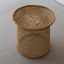 Load image into Gallery viewer, タイ・ルー族 円卓 淡色 HS / mrak