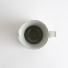 Load image into Gallery viewer, 白磁掛け分けピッチャー / 阿南維也