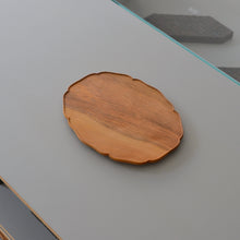 画像をギャラリービューアに読み込む, 輪花楕円皿 (8寸 / 桂) / 藤崎均