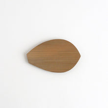 画像をギャラリービューアに読み込む, 蓮弁皿 小(鉄媒染) / 紀平佳丈