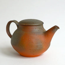 Load image into Gallery viewer, 備前茶壺 / 森本仁