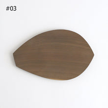 画像をギャラリービューアに読み込む, 蓮弁皿 大(鉄媒染) / 紀平佳丈