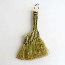 画像をギャラリービューアに読み込む, 小箒 大 黒 / hashime