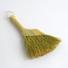 画像をギャラリービューアに読み込む, 小箒 大 白 / hashime