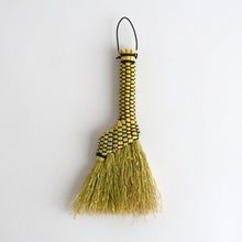 画像をギャラリービューアに読み込む, 小箒 中 黒 / hashime