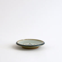 Load image into Gallery viewer, つゆ草小皿 / 袖師窯