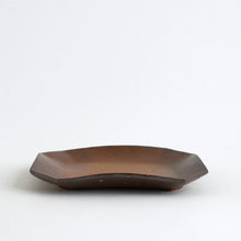 Load image into Gallery viewer, 備前隅切皿M / 森本仁