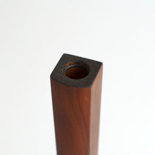 Load image into Gallery viewer, 掛花入 / 芦田貞晴