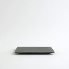 画像をギャラリービューアに読み込む, 蒔地平皿 / 芦田貞晴