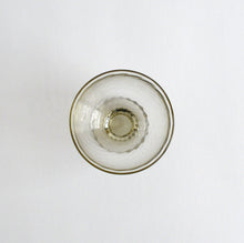 画像をギャラリービューアに読み込む, ひねりモール足付グラス / 三浦侑子