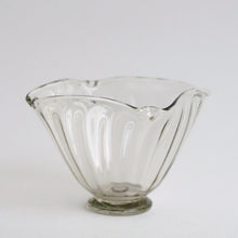 画像をギャラリービューアに読み込む, モール隅入豆鉢 / 三浦侑子