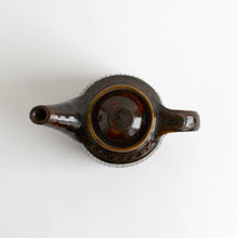 Load image into Gallery viewer, 飴釉鎬手急須 / 柴田雅章