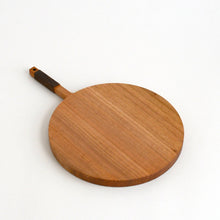 Load image into Gallery viewer, カッティングボード丸 240 / 藤崎均