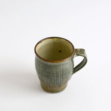 Load image into Gallery viewer, 呉須釉鎬手マグカップ / 柴田雅章