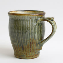 Load image into Gallery viewer, 呉須釉鎬手マグカップ / 柴田雅章