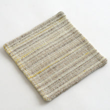 Load image into Gallery viewer, うつわ敷き (羊毛 / 亜麻) / 滝沢都