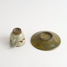 Load image into Gallery viewer, 白掛流描デミタス碗皿 / 柴田雅章