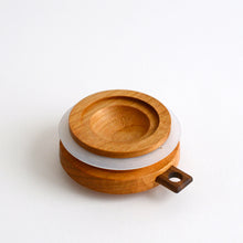 画像をギャラリービューアに読み込む, コーヒーキャニスターM サクラ材 / 田澤祐介