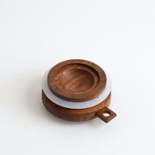 Load image into Gallery viewer, コーヒーキャニスターL ウォルナット材 / 田澤祐介
