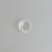 Load image into Gallery viewer, 輪花豆皿茶托 C / 小林裕之・希